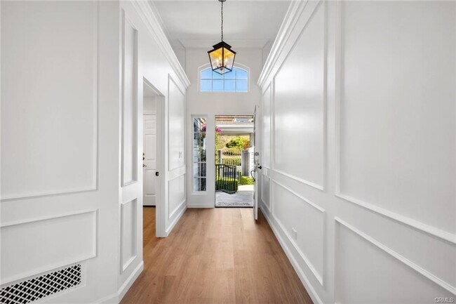 Building Photo - 3521 Geranium Ave