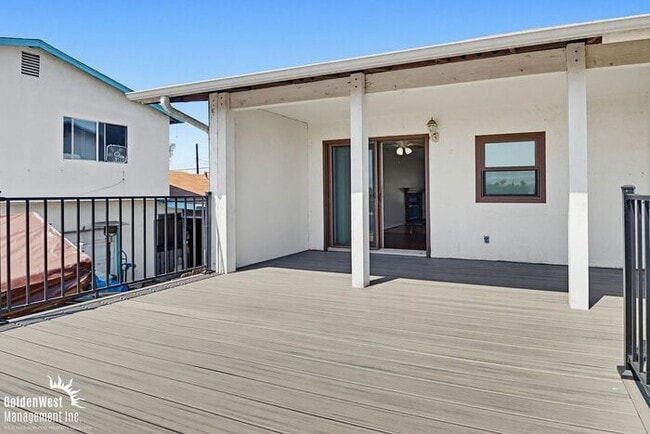Building Photo - Lovely 3Bdm 2Ba Home with Spacious Outdoor Raised Deck in Lemon Grove!