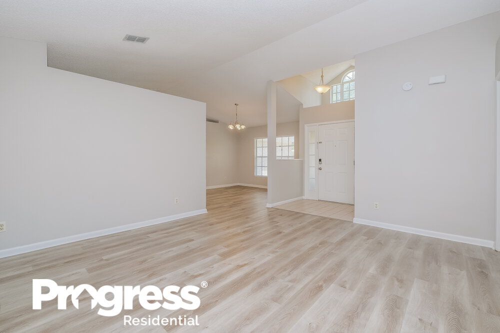 Building Photo - 10414 Ashley Oaks Dr