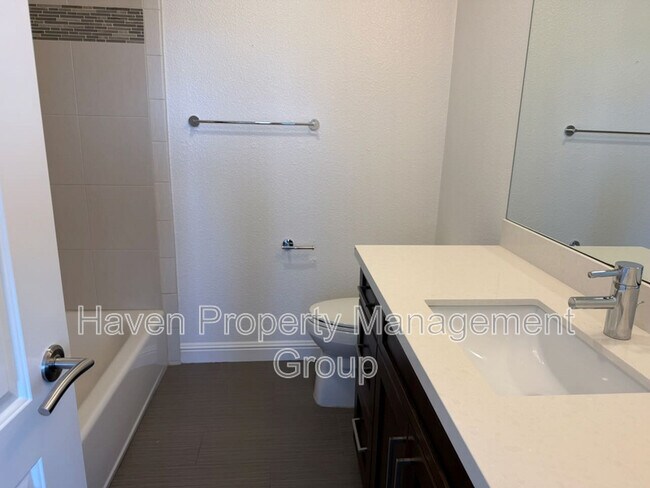 Building Photo - 7420 Hansen Dr