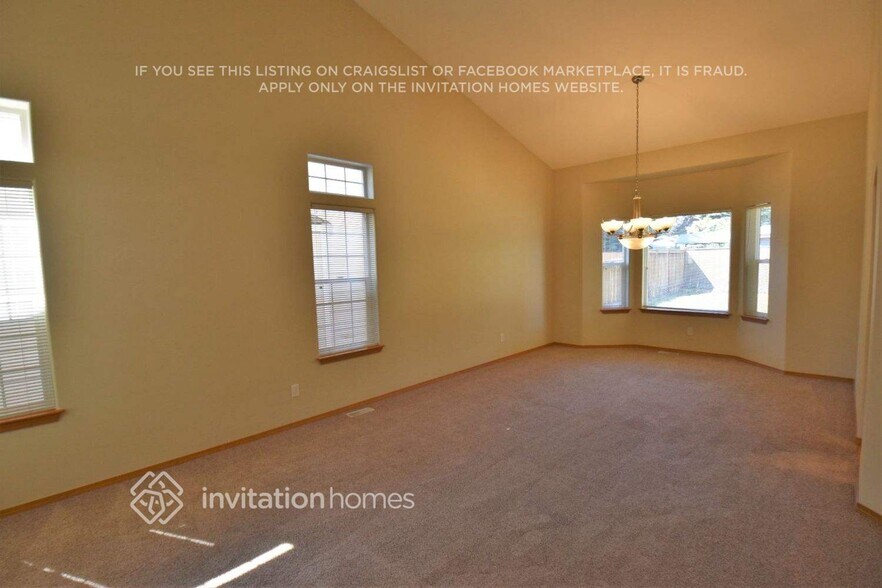 Building Photo - 12416 SE 259th St