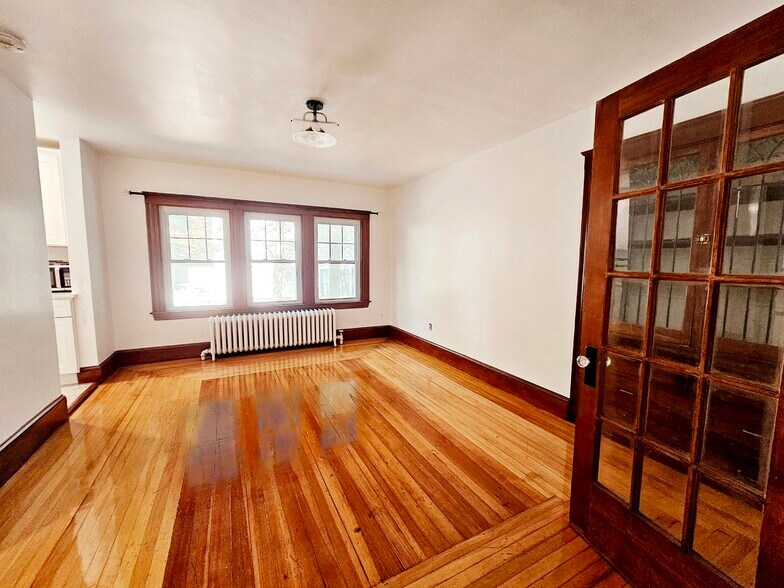 Building Photo - 1173 Boylston St