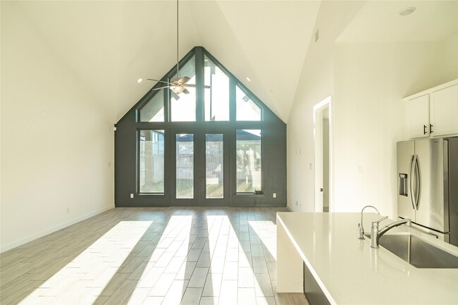 Building Photo - 6014 Churchill Spgs Ln