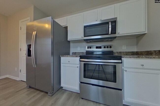 Building Photo - 403 Parkstone Ct