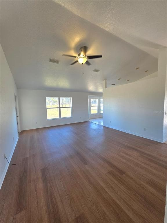 Building Photo - 12 Juniper Loop Dr