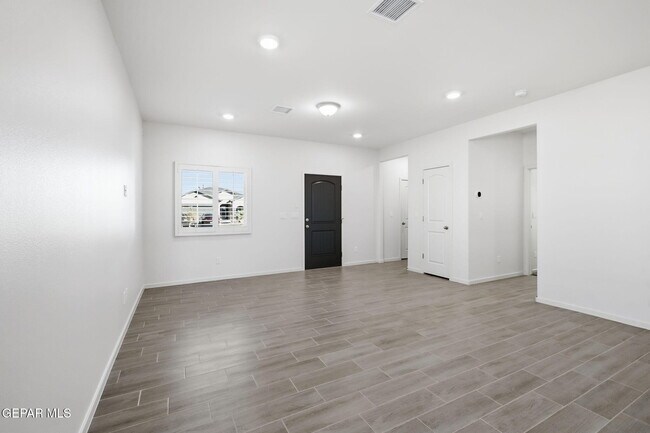 Building Photo - 1237 Irish Summer Pl