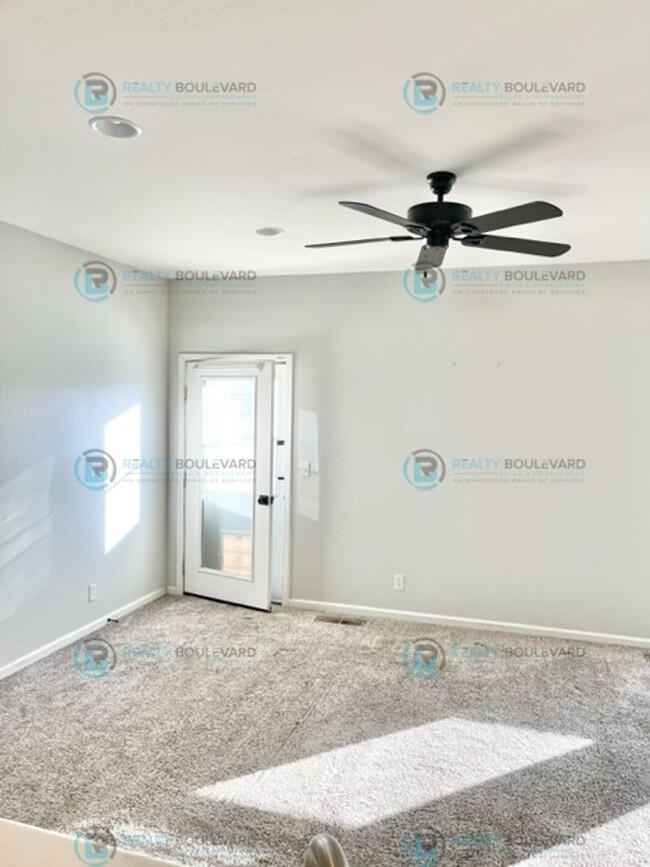 Building Photo - Charming 3-Bedroom Home in Sky Vista Villa...