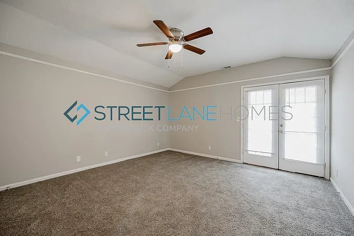 Building Photo - 5044 Old Post Rd