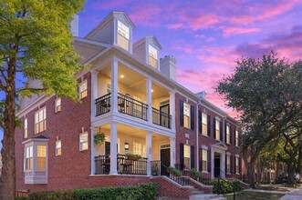 Building Photo - 5445 Caruth Haven Ln