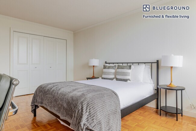 Building Photo - 221 Massachusetts Ave