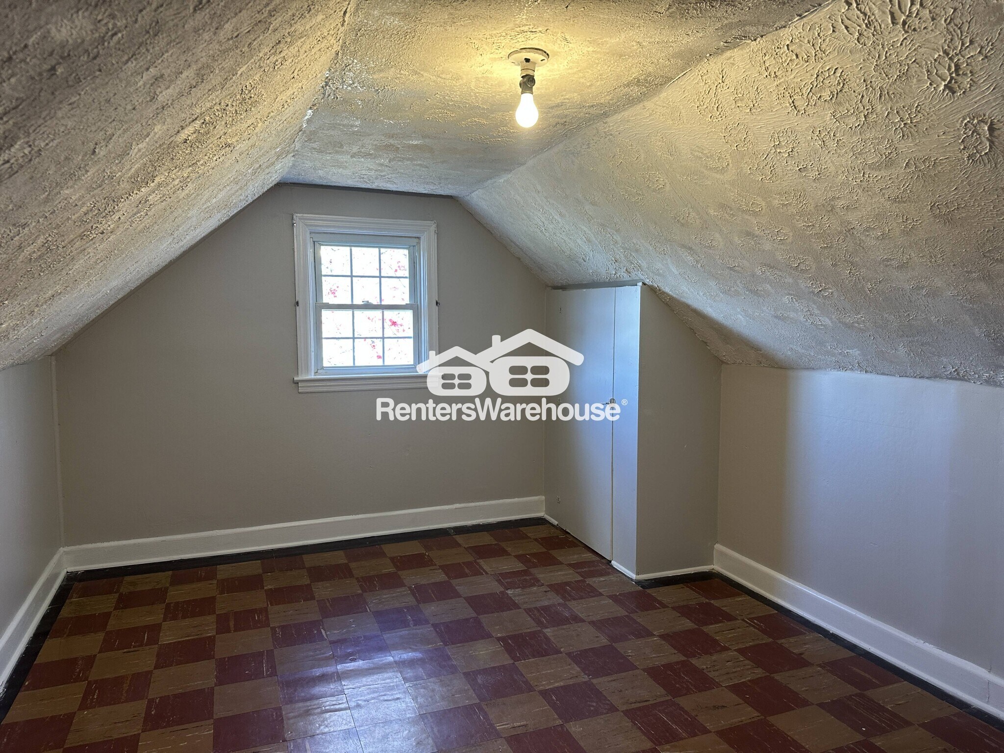 Building Photo - 3203 Glendale Ave