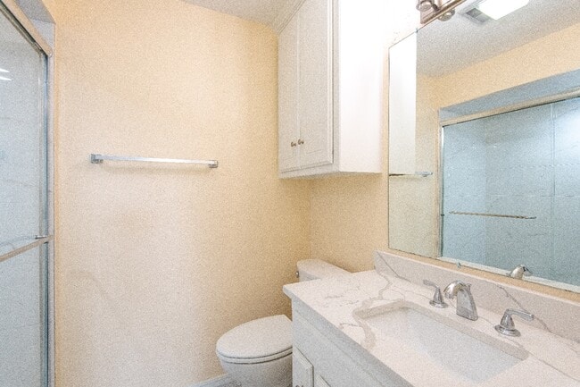 Building Photo - 613 Doe Trail