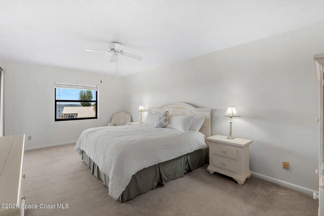 Building Photo - 3165 N Atlantic Ave