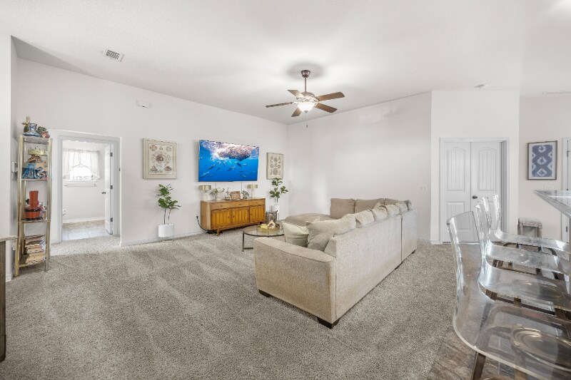 Building Photo - 5508 Peach Dr