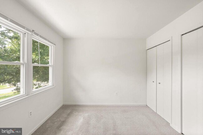 Building Photo - 8902 Huxley Ct