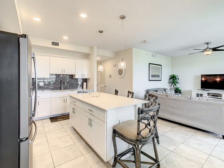 Building Photo - 4731 Clock Tower Dr