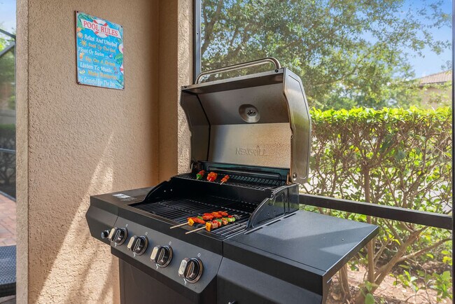 Building Photo - 9042 Rhodes St