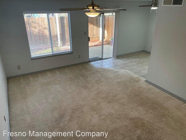 Building Photo - 4909 N Winery Cir