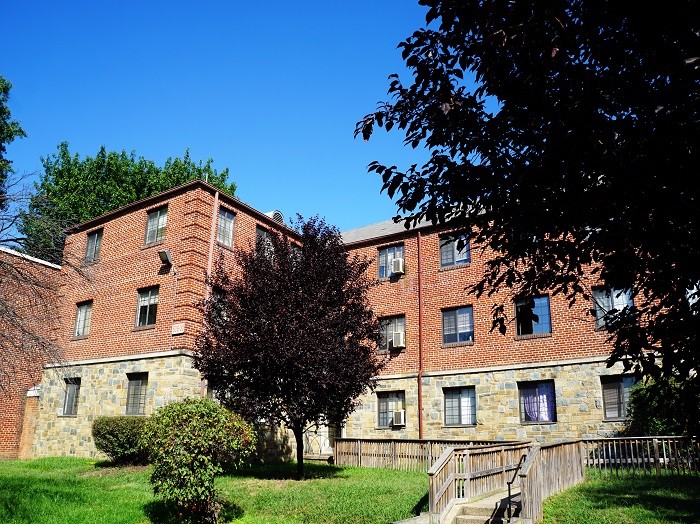 Building Photo - Fleetwood Village Apartments