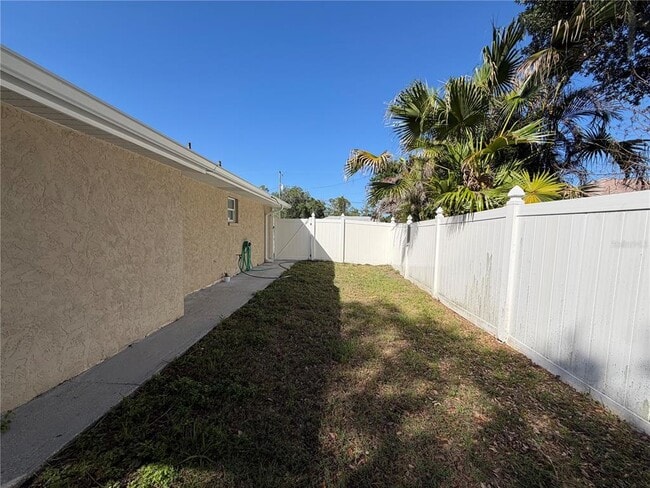 Building Photo - 4847 Luther Ave