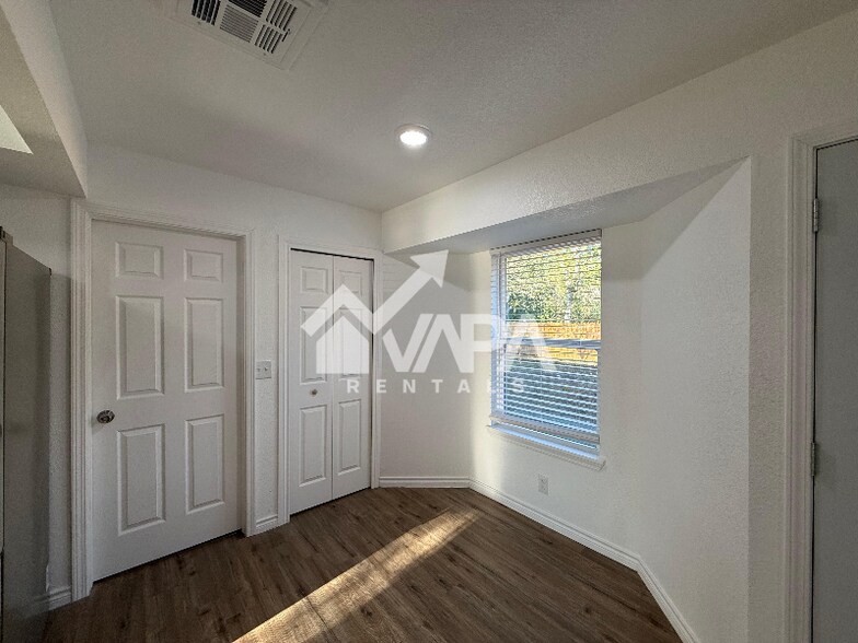 Building Photo - 8350 Hastings