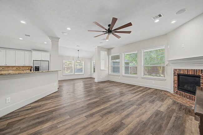 Building Photo - 31032 Sunfall Trail Ln