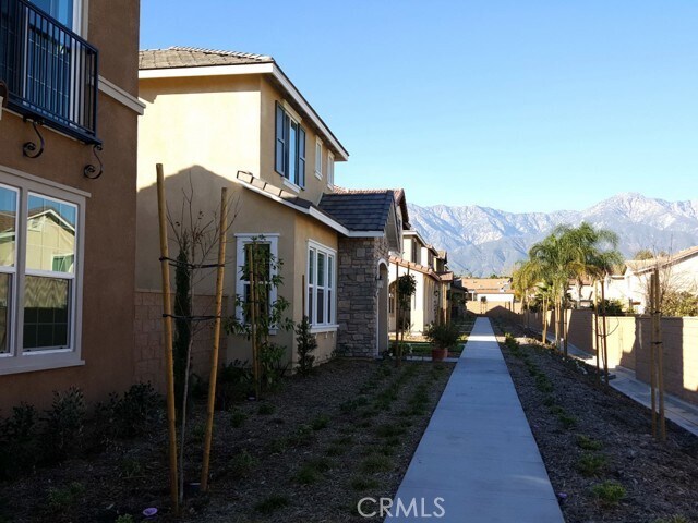 Building Photo - 8433 Floro Pl