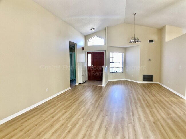 Building Photo - 295 Morning Glory Dr