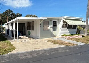 Building Photo - 2 bed Mobile Home in 55+ Community