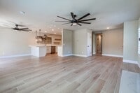 Building Photo - 1204 Palomar Pl