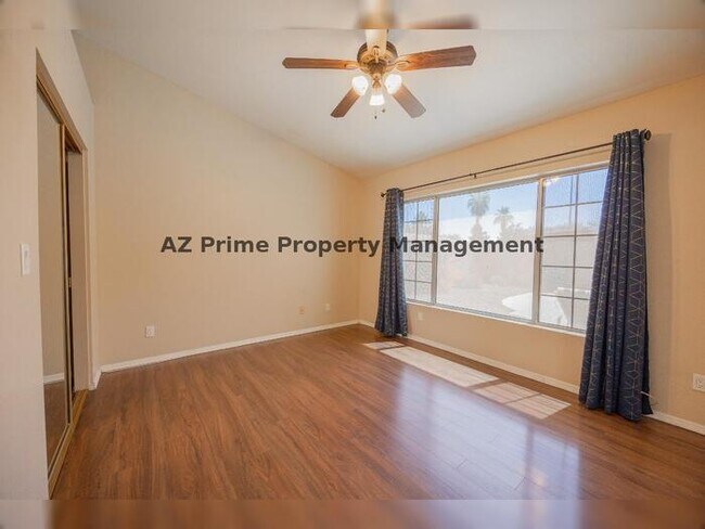 Building Photo - 1143 N Sailors Way