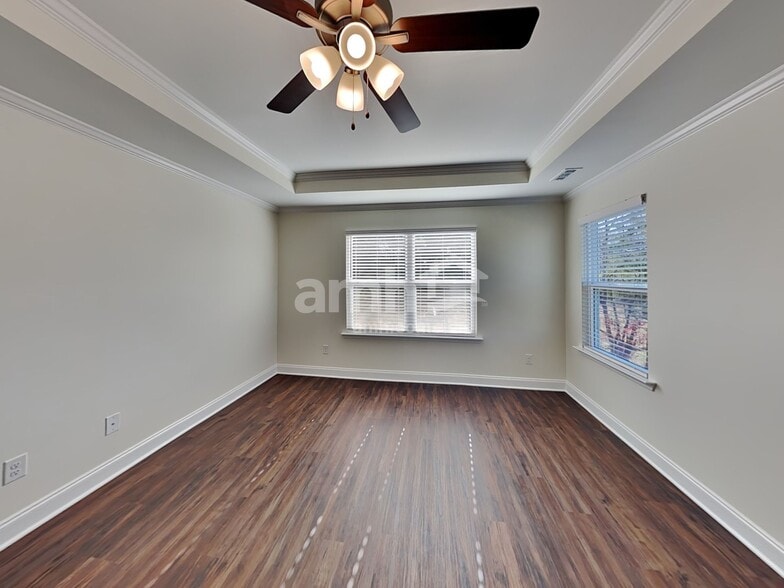 Building Photo - 5219 Virtue Ave