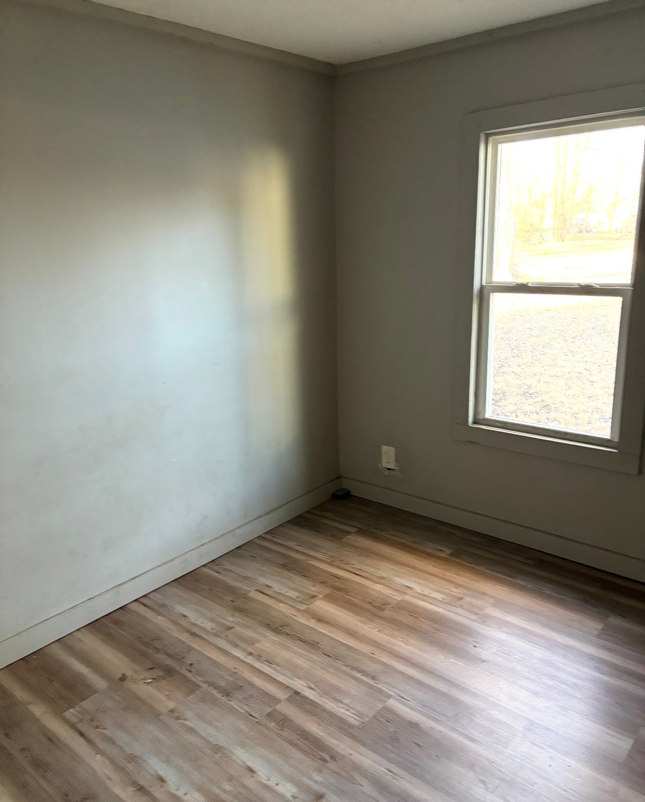 Building Photo - 1971 E Cantrell St