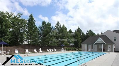 Building Photo - 705 Keystone Park Dr