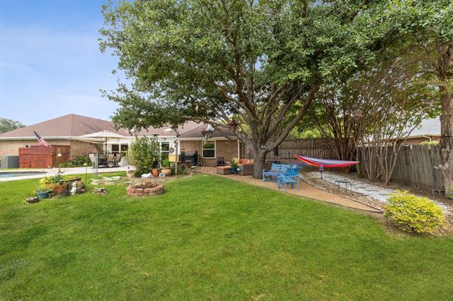 Building Photo - 2407 N Carroll Ave