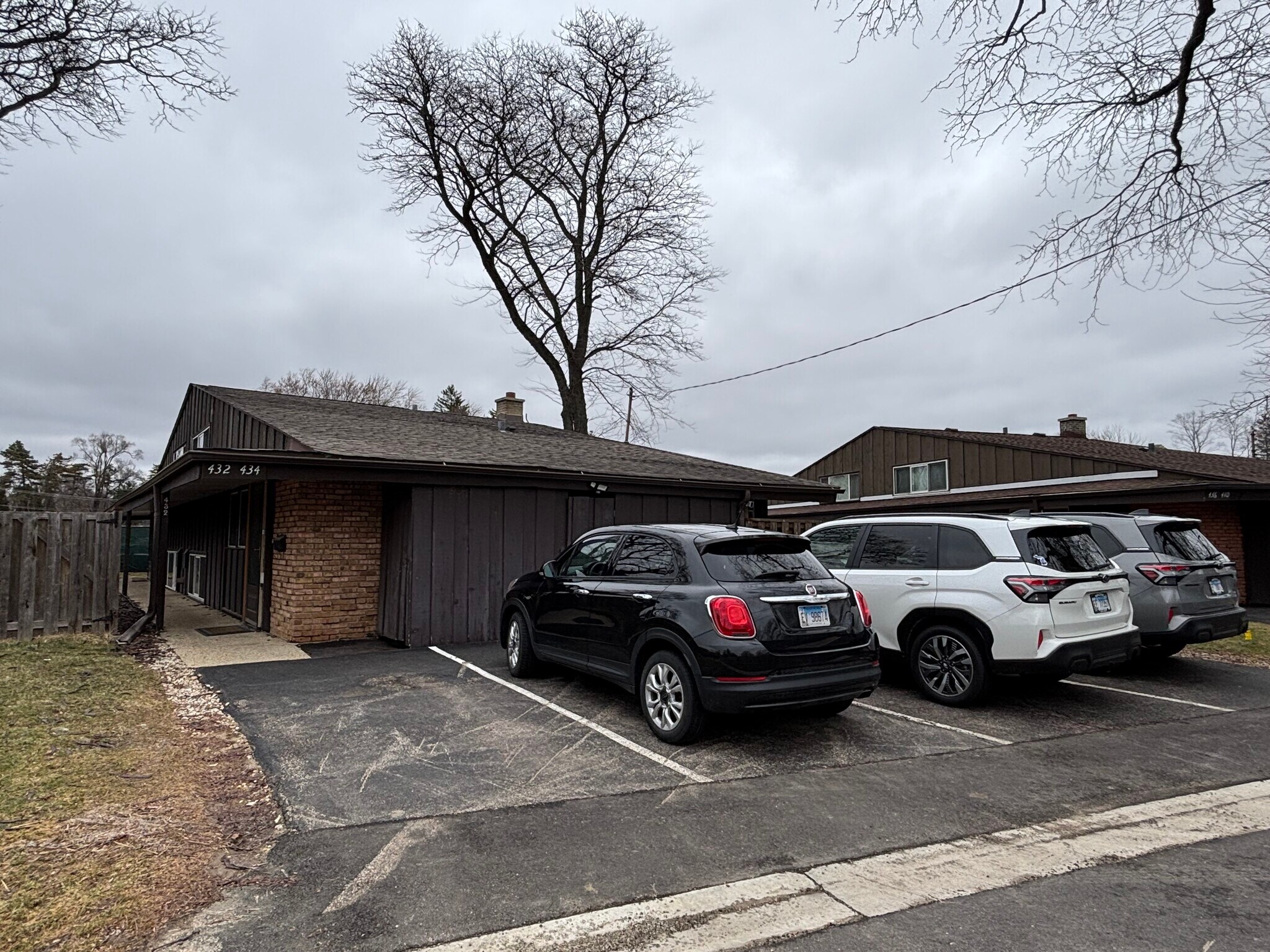 Building Photo - 434 Park Ln