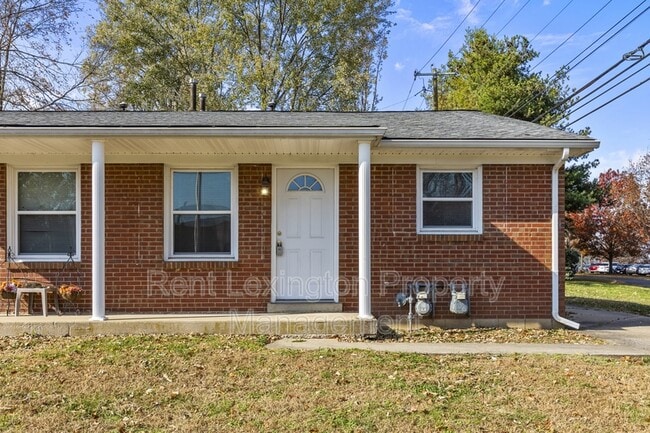 Building Photo - 4021 Victoria Way