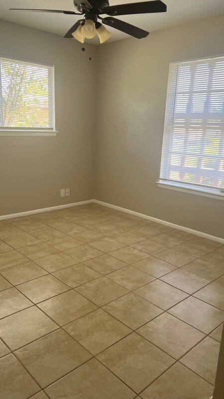 Building Photo - 7911 Riata Ave
