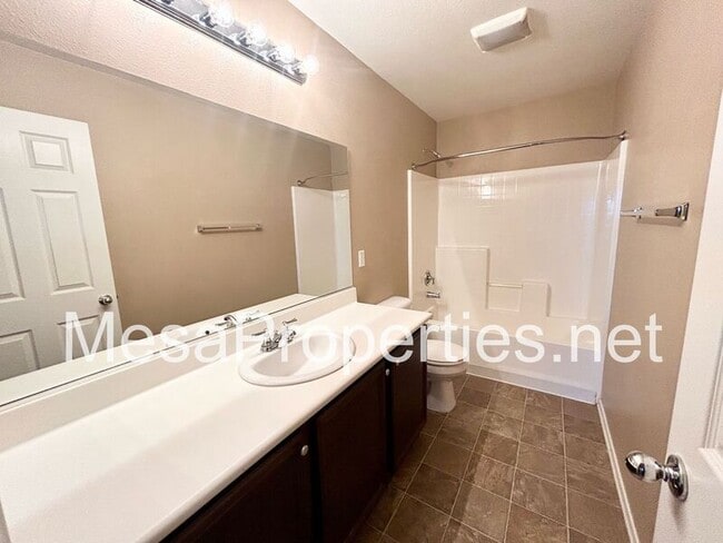 Building Photo - 12976 Romero Ln