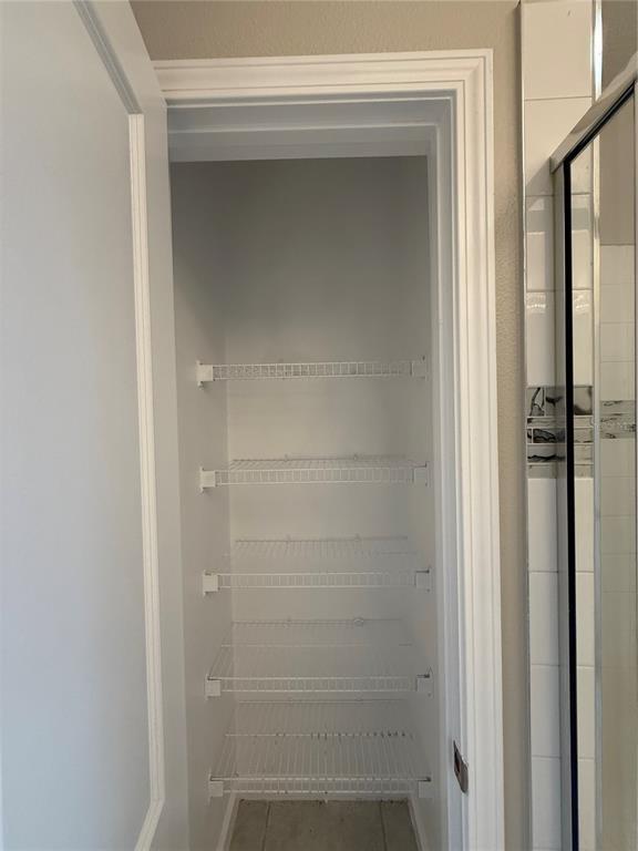 Building Photo - 485 Disa Dr