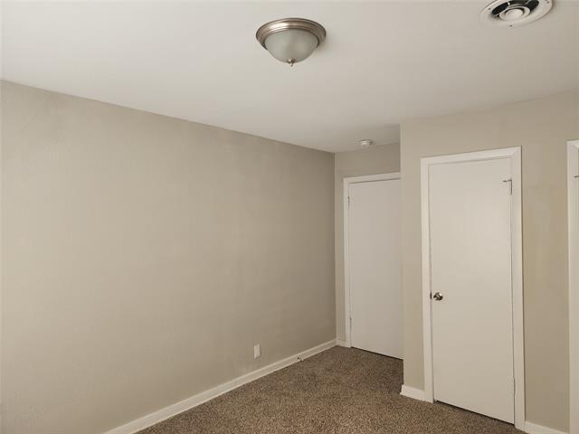 Building Photo - 4901 Trail Lake Dr