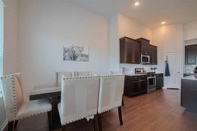 Building Photo - 308 Morning Dove Trl