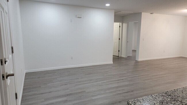 Building Photo - Citrus Springs 3/2/2 (2023)