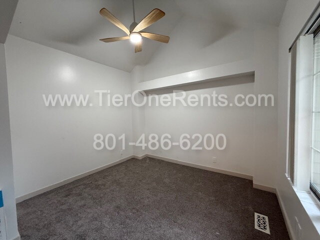 Building Photo - NO DEPOSIT option available for qualified ...
