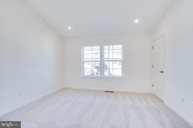 Building Photo - 115 Tuxford Rd