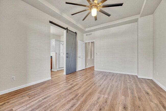 Building Photo - $2,699 - 2 Bed, 2.5 Bath Condo in Centenni...