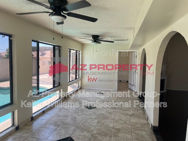 Building Photo - 5431 W Cochise Dr