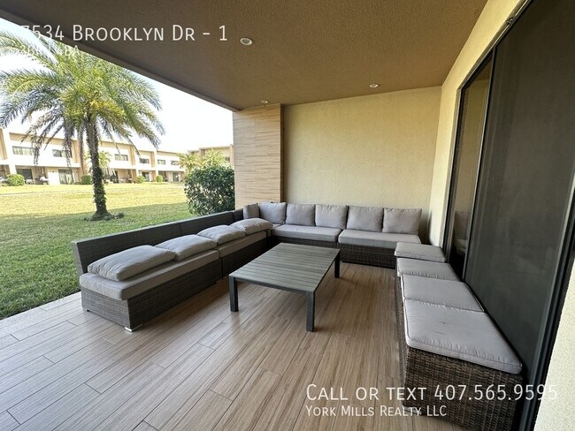 Building Photo - 7534 Brooklyn Dr