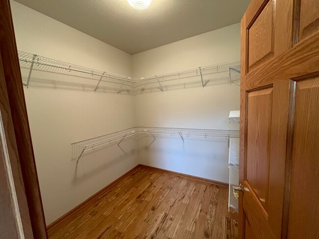 Building Photo - N3530 County Rd G