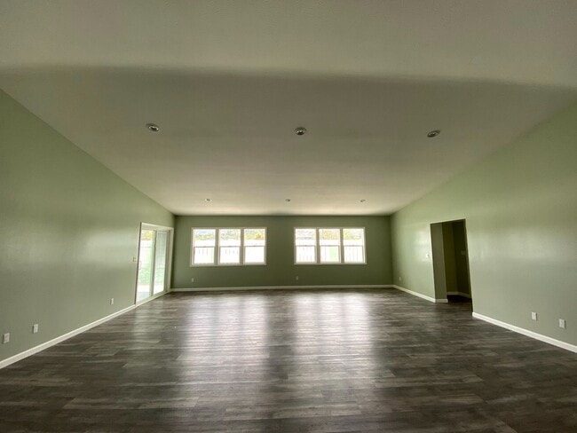 Building Photo - 45-536 Loihi Place